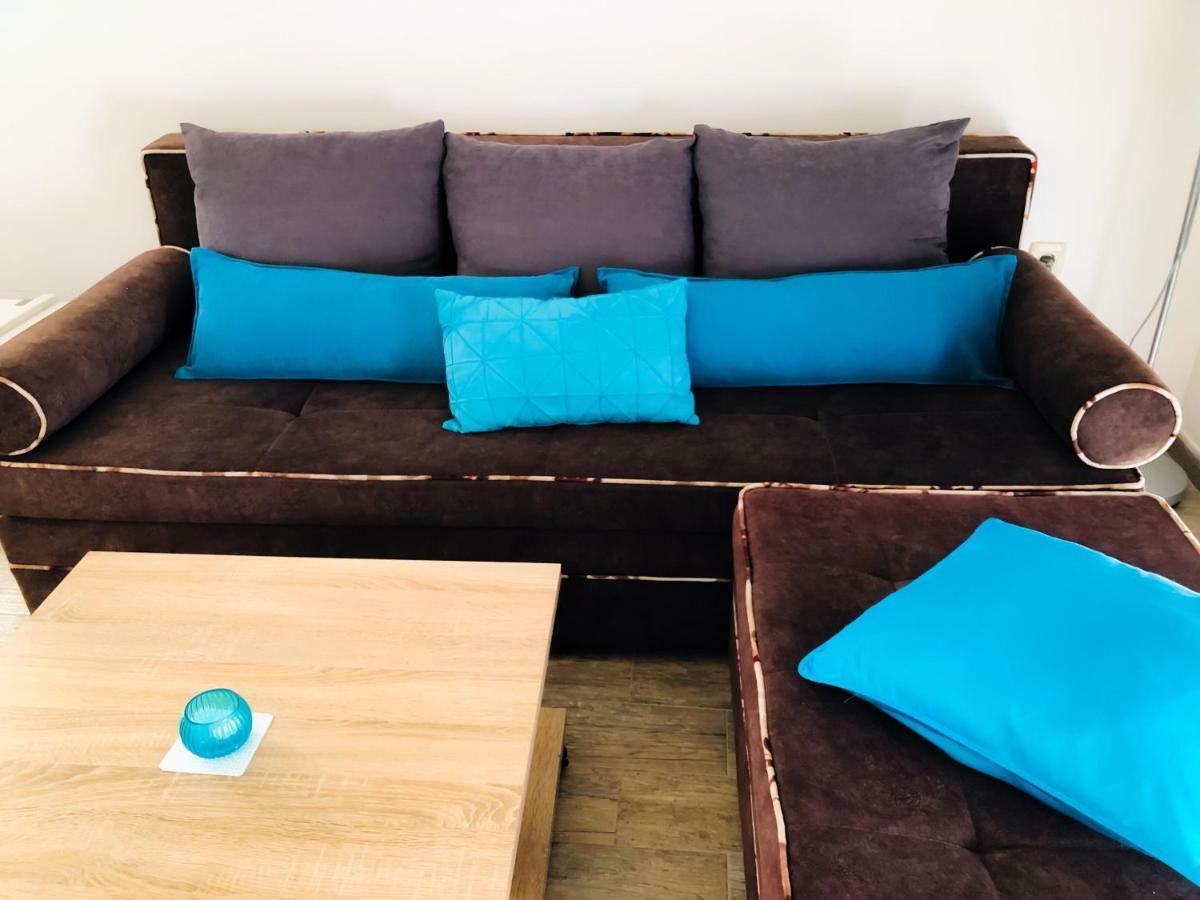 Luxury Place With Private Parking, Few Steps From The Sea