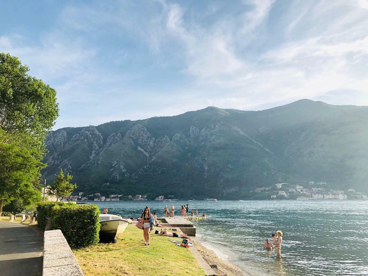Luxury Place With Private Parking, Few Steps From The Sea Apartment