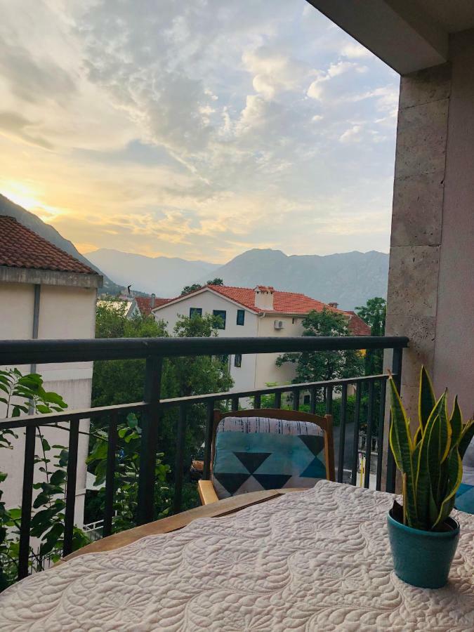 Apartment Luxury Place With Private Parking, Few Steps From The Sea