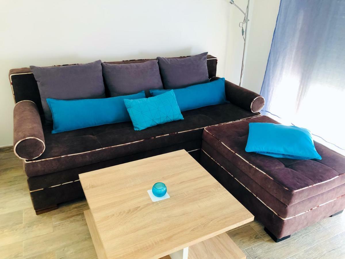 Luxury Place With Private Parking, Few Steps From The Sea