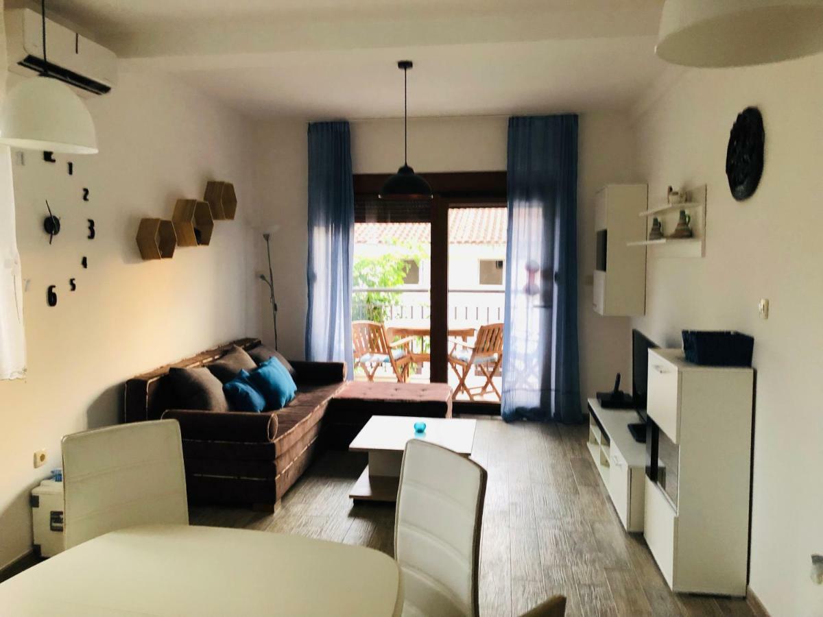 Apartment Luxury Place With Private Parking, Few Steps From The Sea *